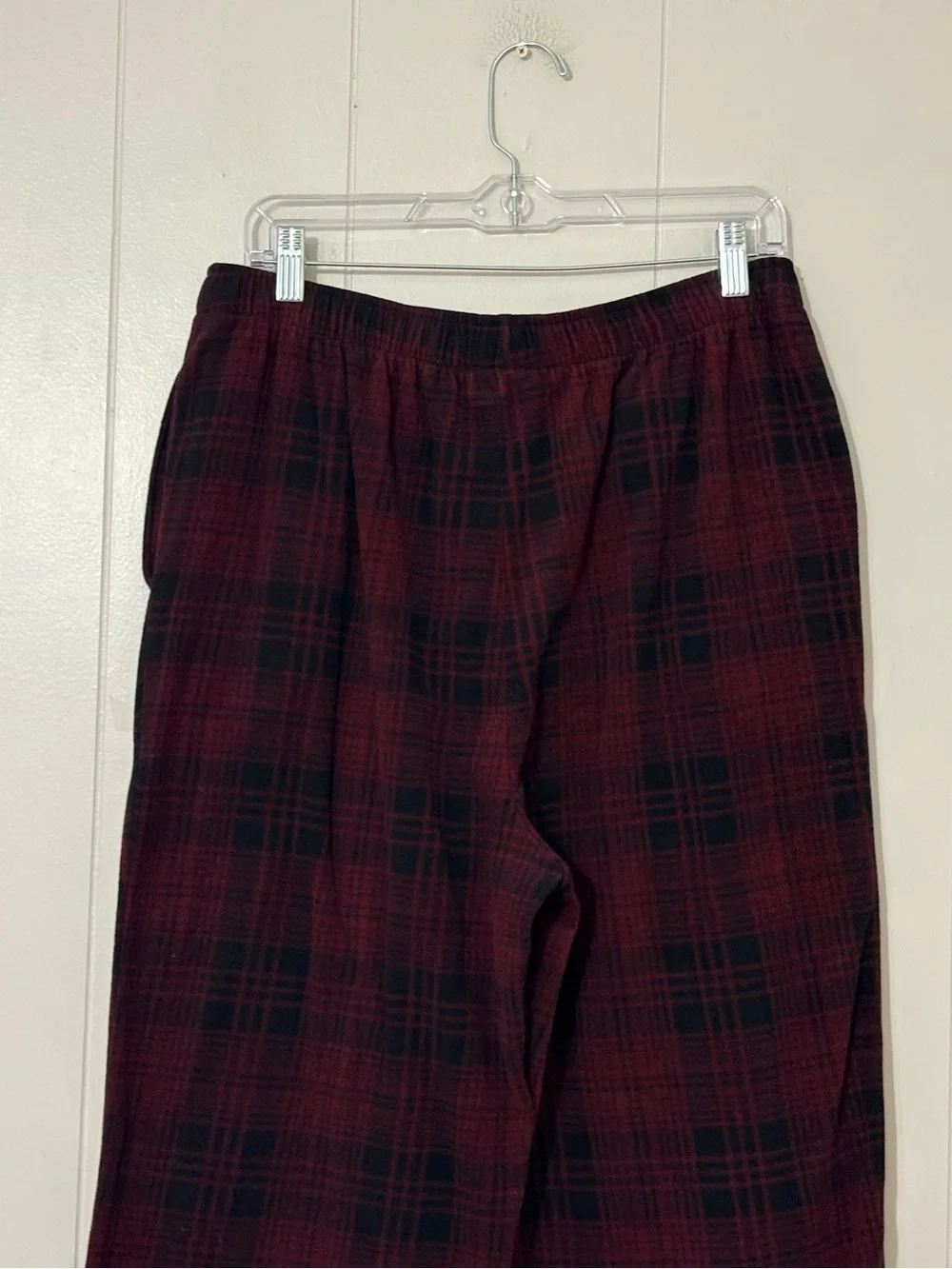 SKIMS Fleece Sleep Pajama Pants Wine Plaid Size M Unisex Lounge